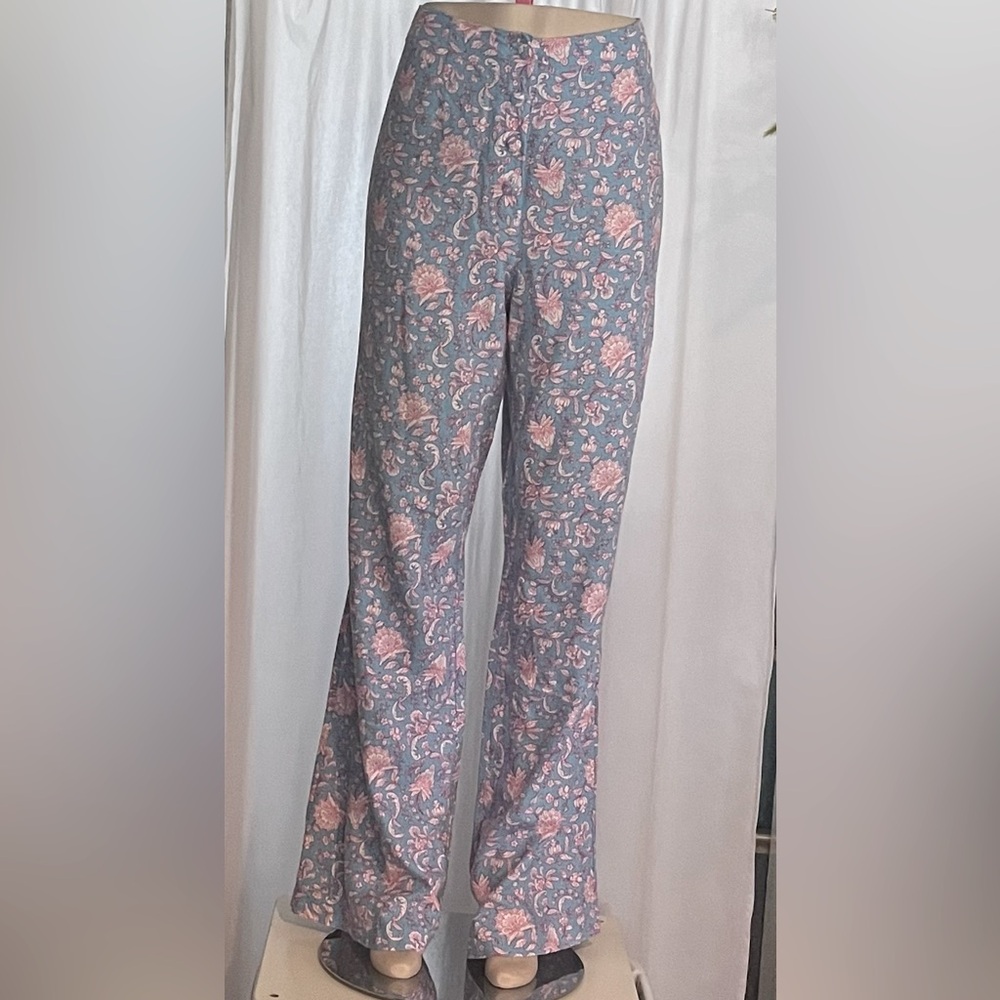 Modern Women’s Blue/Pink Floral Wide Leg Pants (16L)